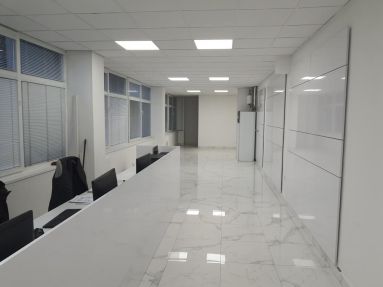 Obchodné priestory, Žilina - Vlčince, 67 m2, Cena: 900 Eur/mes + DPH + En