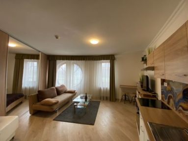 Prenájom 2i Apartmánu -Energie,TV, internet, parking